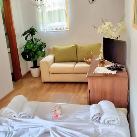 Beutiful House In Upper Qeparo Coast Of Albania Casa vacanze *